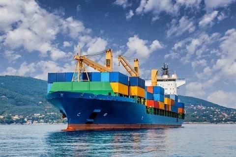 国际海运整柜集装箱和拼箱的区别在哪里，还有是怎么收费的？